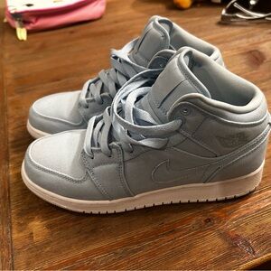 Jordan Kids Sneakers in Light Blue and White